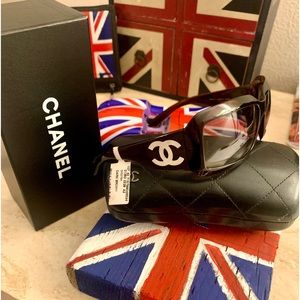 CHANEL SUNGLASSES